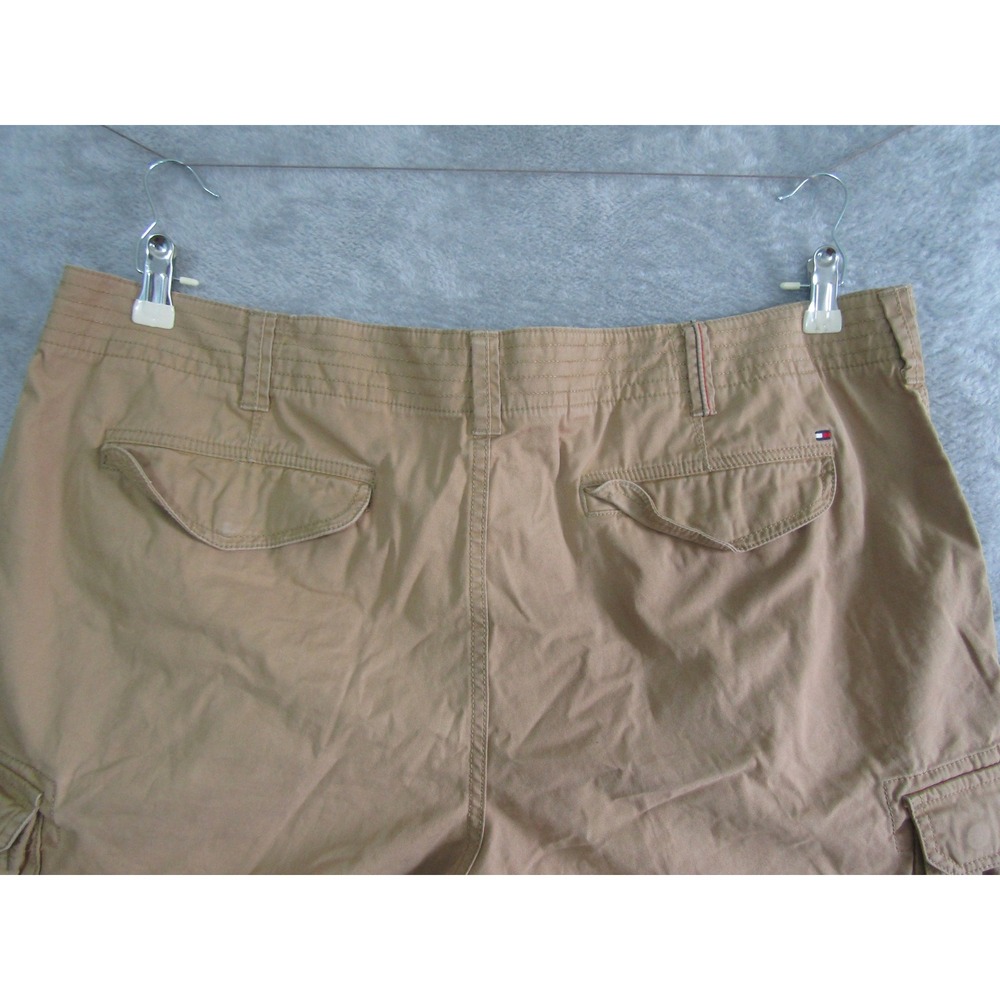 Tommy Hilfiger Cargo Shorts Tan Mens W42 Cotton Flat Front Pockets - Picture 3 of 9